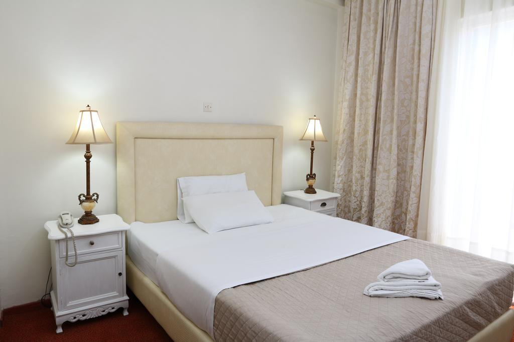 Athens Delta Hotel מראה חיצוני תמונה